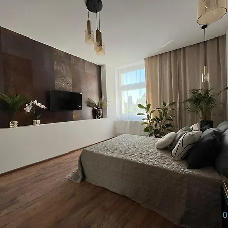 Bronze At Old Town * Danzica