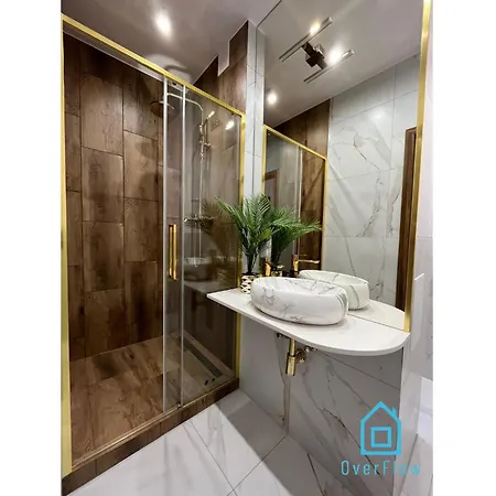 Bronze At Old Town *